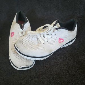 White Rebox Live Life Active size 10